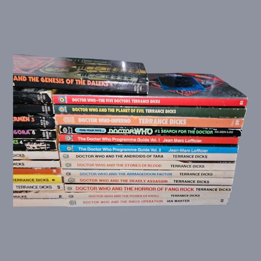 Vintage Doctor Who Paperback Book Lot Collection Target Books Sci-Fi 26 Books